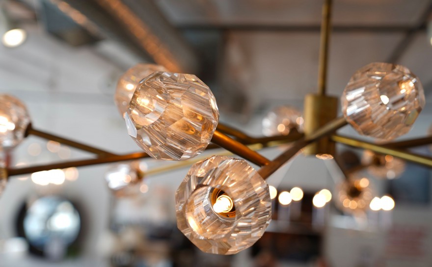 Boule De Cristal Clear Glass ChandelieR: A Minimalist Masterpiece